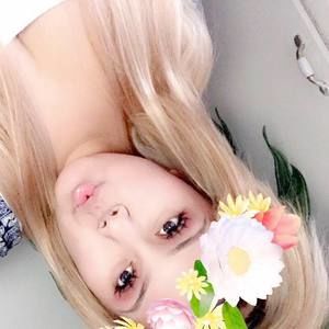 Meet your Posher, Valerie